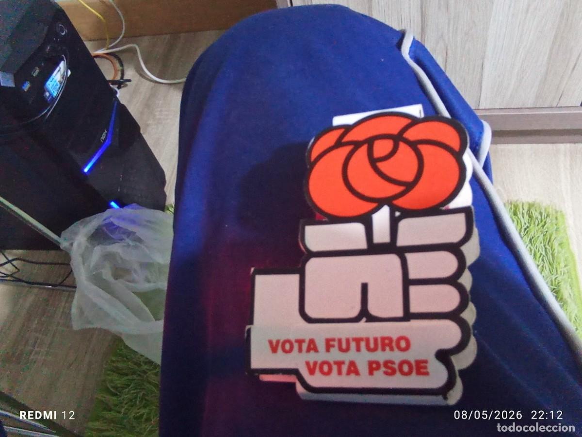 Cajas de Cerillas: CURIOSA CAJA DE CERILLAS VOTA FUTURO VOTA PSOE