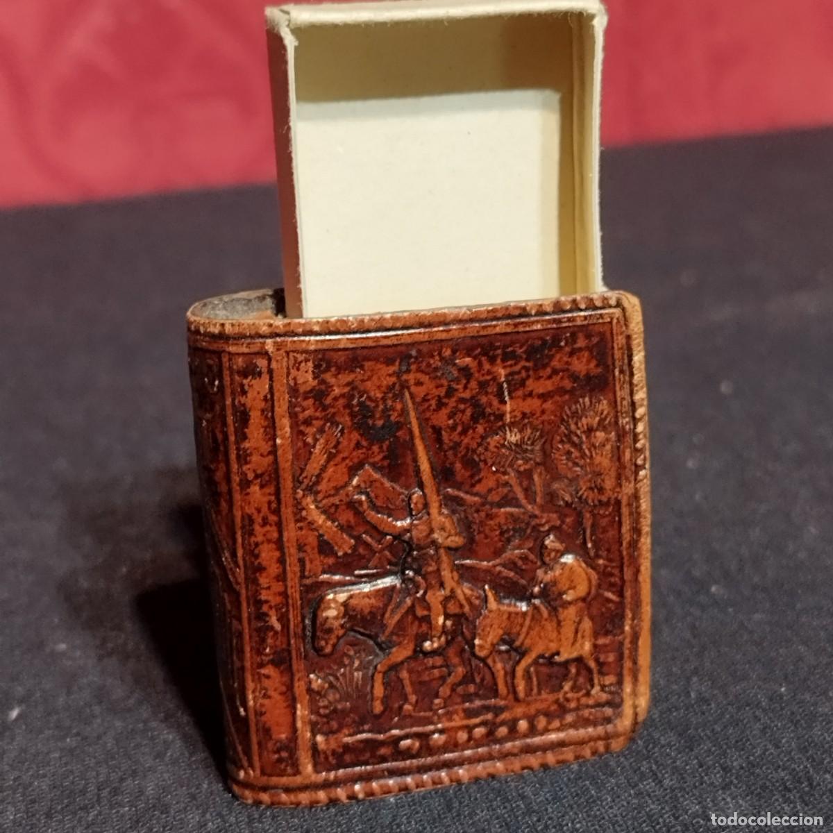 Cajas de Cerillas: CAJA DE CERILLAS QUIJOTE Y SANCHO PANZA - REPUJADA EN RELIEVE -