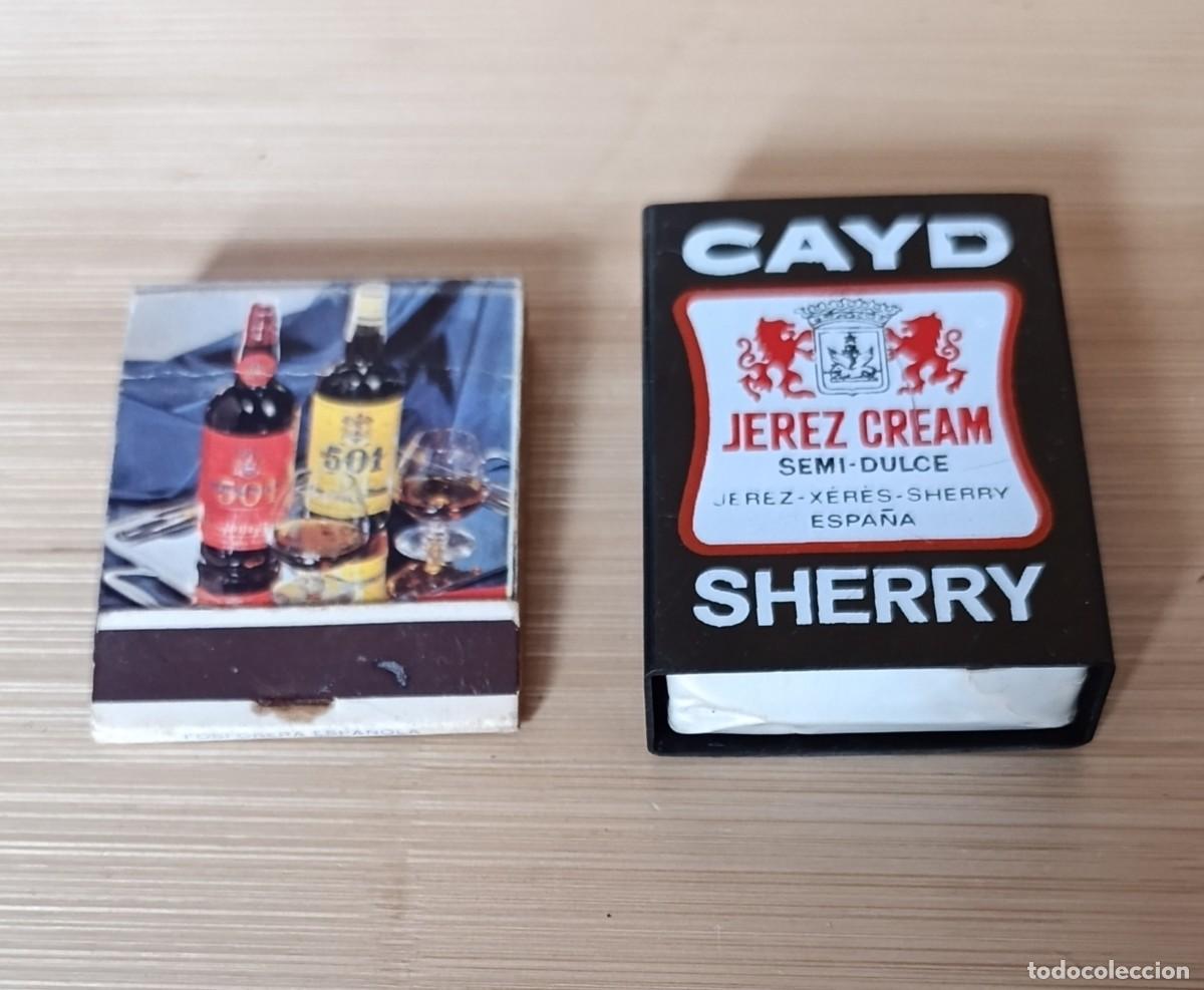 Cajas de cerillas: Lote 2 Cerillas - Cajetilla 100% Pl&aacute;stico CAYD Jerez y Librillo 501 - A&ntilde;os 70/80