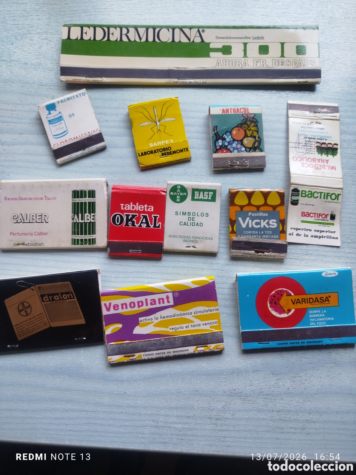 Cajas de cerillas: lote 12cajas cerillas tema farmacia ver foto