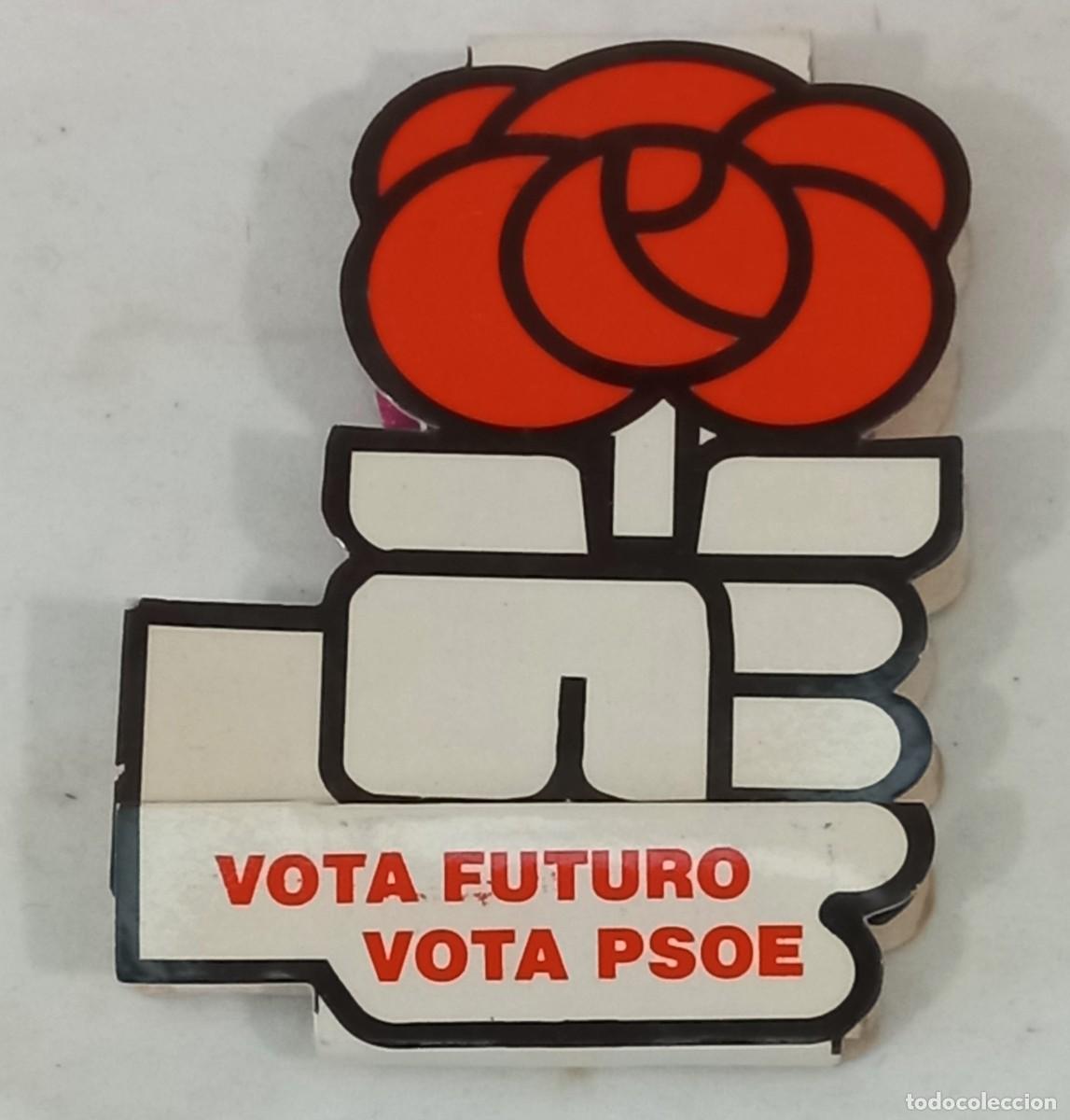Cajas de cerillas: CAJA CERILLAS PROMOCIONALES , VOTA FUTURO VOTA PSOE - A&Ntilde;OS 80