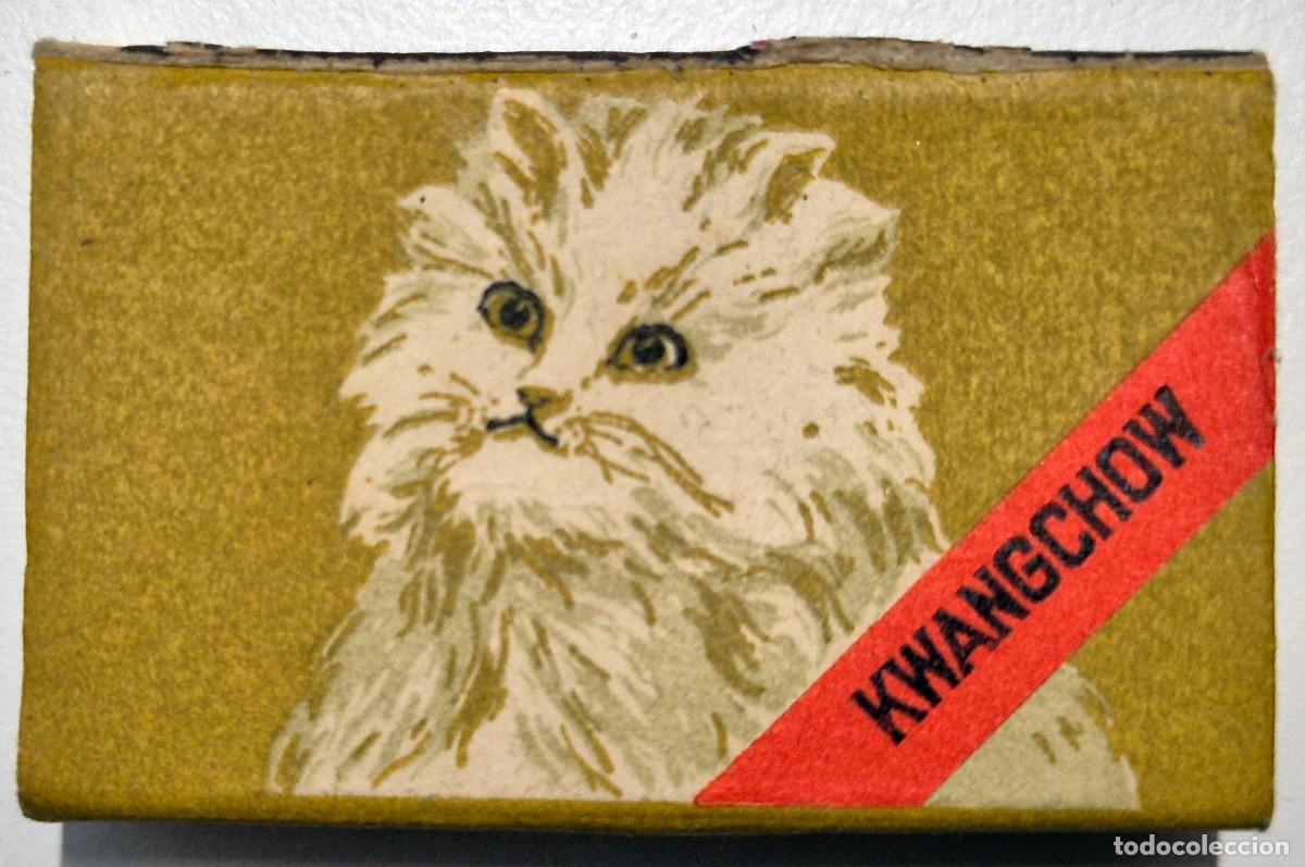 Cajas de cerillas: Caja de cerilllas Asia. Kwangchow. D&eacute;cada de los 60/70. Completa, en buen estado