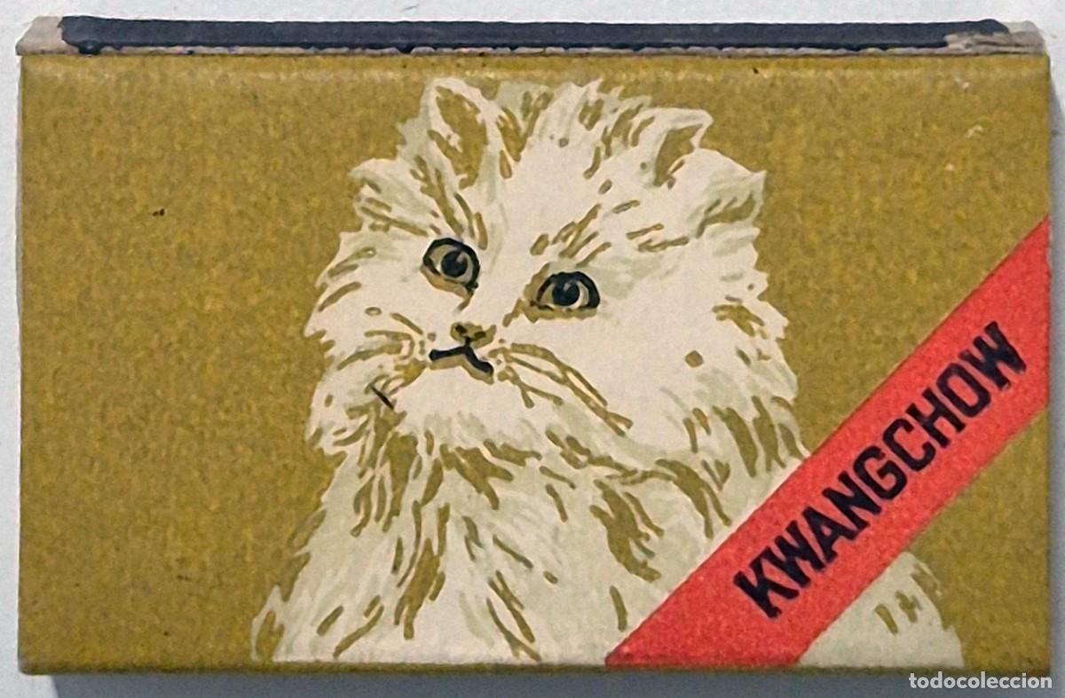 Cajas de cerillas: Caja de cerilllas Asia. Kwangchow. D&eacute;cada de los 60/70. Completa, en buen estado