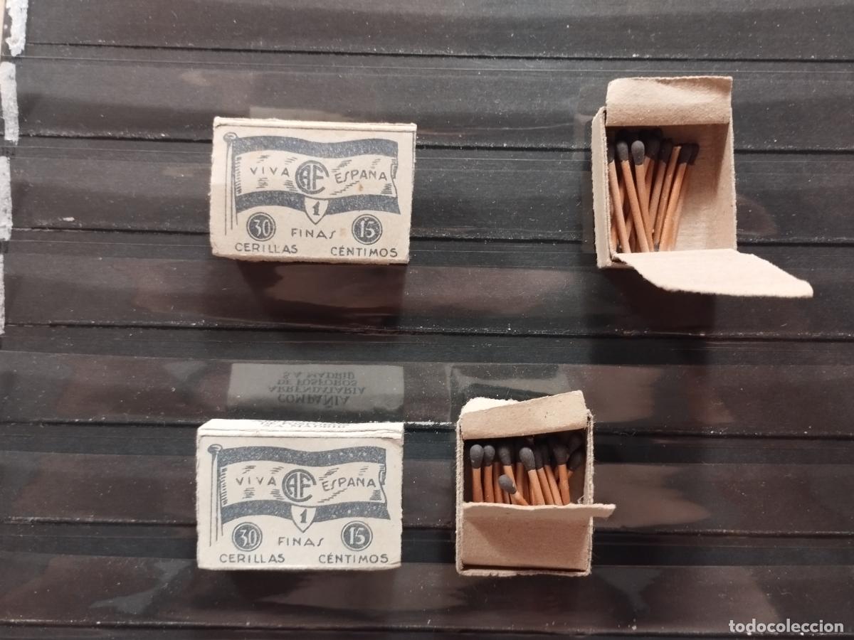 Cajas de cerillas: 2 ANTIGUAS CAJAS DE CERILLAS HACIENDA PUBLICA CIA. ARRENDATARIA DE FOSFOROS. CON FOSFOROS.