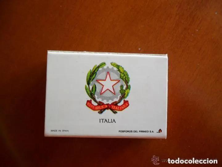 Bo&icirc;tes d'Allumettes: ANTIGUA CAJA DE CERILLAS SERIE BANDERAS Y ESCUDOS ITALIA