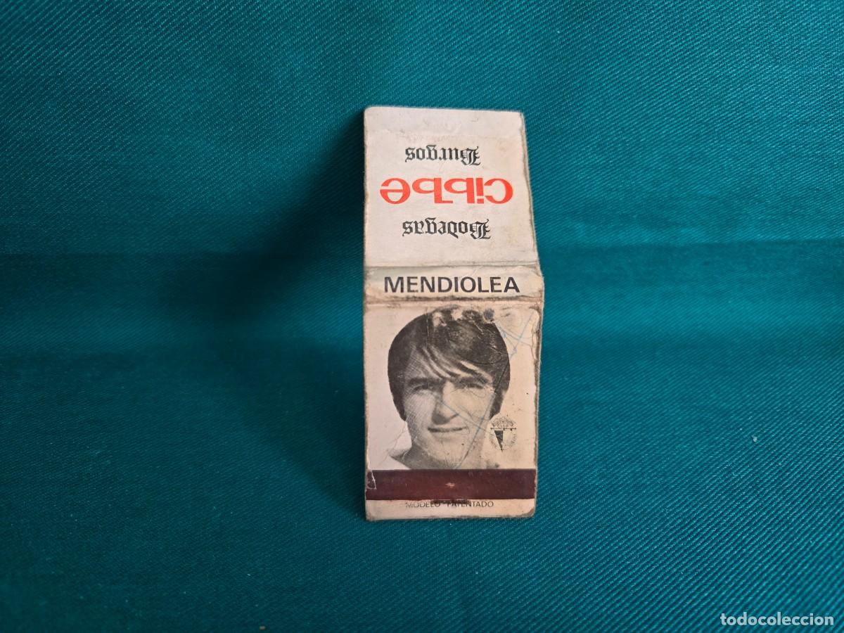 Cajas de cerillas: CAJA DE CERILLAS CON JUGADOR DEL BURGOS CLUB DE FUTBOL, TEMPORADA 1971-1972, MENDIOLEA