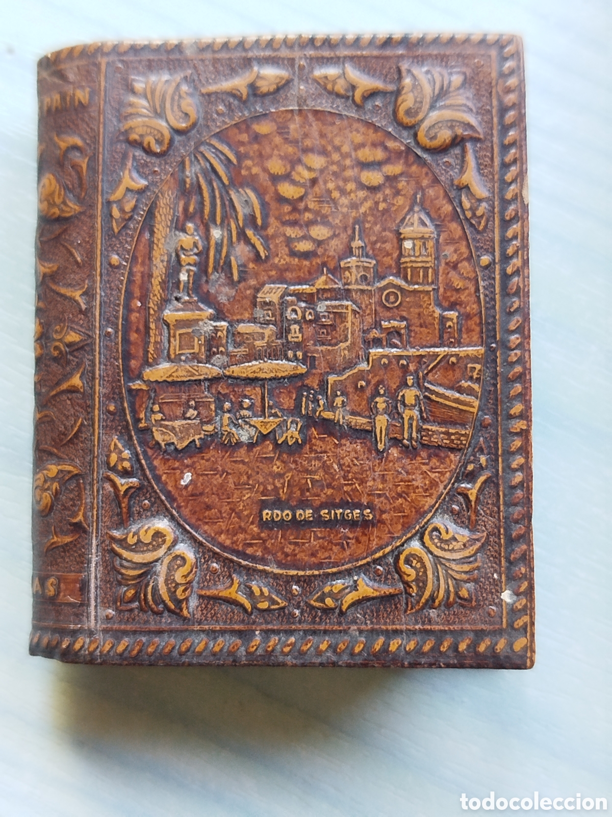 Cajas de cerillas: caja cerillas estuche IMITACION CUERO forma de libro Recuerdo de SITGES