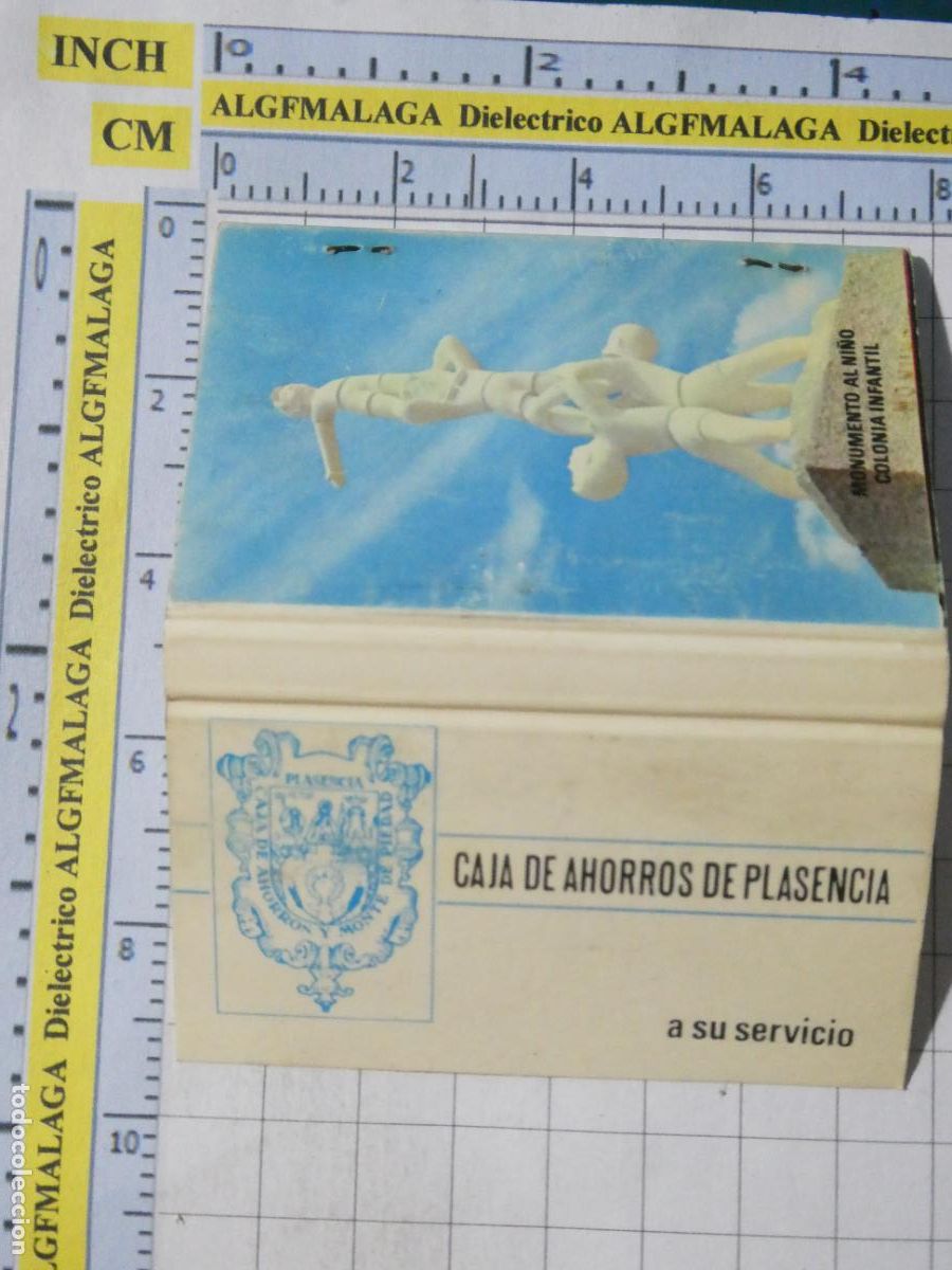 Cajas de cerillas: CAJA CAJETILLA DE CERILLAS. DISCOTECA PUB NIGHT CLUB BANCOS CAJAS AHORROS PLASENCIA C&Aacute;CERES