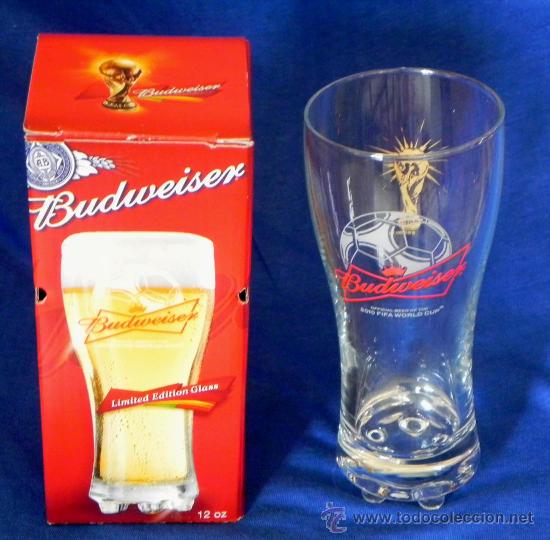 Coleccionismo de cervezas: VASO CRISTAL DE CERVEZA BUDWEISER - EDICI&Oacute;N LIMITADA MUNDIAL F&Uacute;TBOL 2010 - DEPORTE NUEVO - CON TACOS