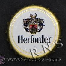 Coleccionismo de cervezas: CHAPA DE CERVEZA ALEMANA HERFORDER - BEBIDA ALEMANIA EUROPA - DIBUJO DE ESCUDO - D9