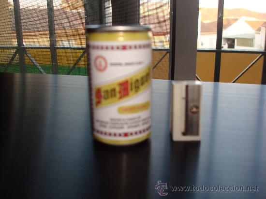 Coleccionismo de cervezas: MINI-LATA CERVEZA SAN MIGUEL LOGO A&Ntilde;OS 80-90  2.5 ML