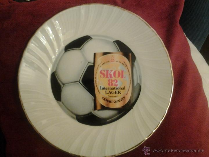 Colecionismo de cervejas: Plato conmemorativo. Cerveza Skol