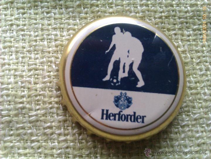 Coleccionismo de cervezas: Chapa Kronkorken Caps Tappi Cerveza Herforder. F&uacute;tbol. Alemania. 2010