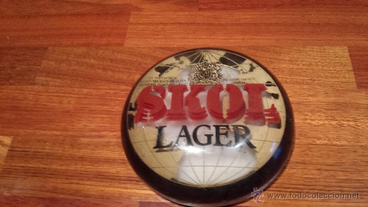 Coleccionismo de cervezas: TIPO PLACA DE CERVEZA SKOL LAGER - Foto 3