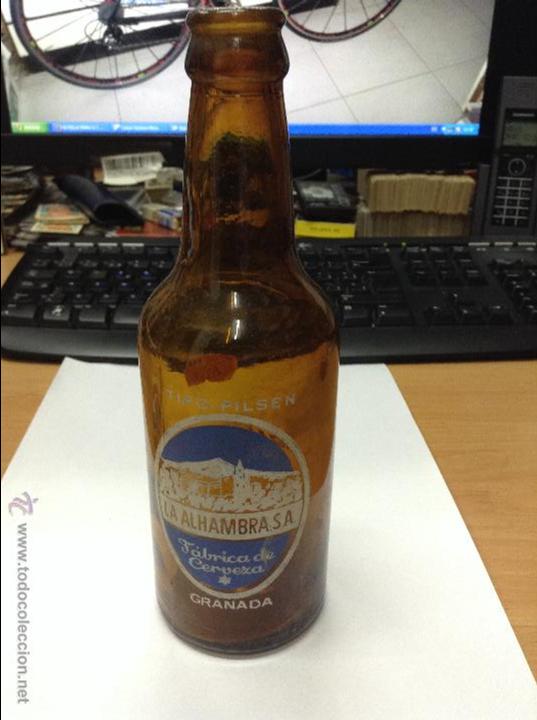 Coleccionismo de cervezas: Botella cerveza La Alhambra - Foto 1