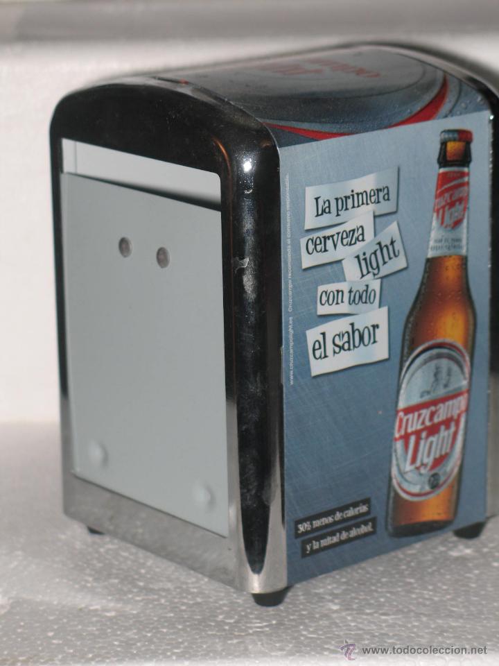 Coleccionismo de cervezas: SERVILLETERO CRUZ CAMPO LIGHT - Foto 1