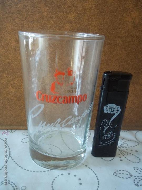 Coleccionismo de cervezas: VASO PEQUE&Ntilde;O Y ESTRECHO CERVEZA CRUZCAMPO 1904 10,7CM ALTO X 6,5CM DIAMETRO BOCA  IMPECABLE ESTADO