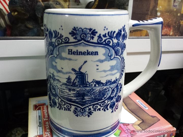 Coleccionismo de cervezas: JARRA DE CERVEZA DE PORCELANA HEINEKEN MADE IN HOLANDA R.A.O.B. WILDENRATH