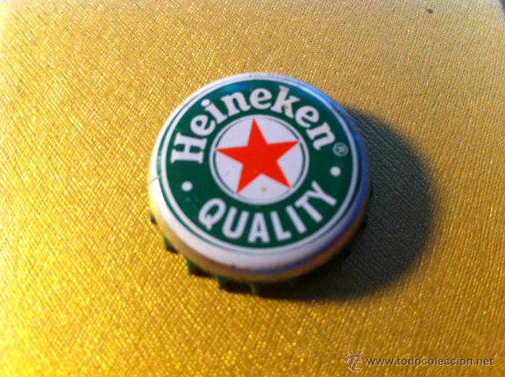 Coleccionismo de cervezas: CHAPA DE CERVEZA HEINEKEN. TAP&Oacute;N DE CORONA. FAMOSA 053625115 LOTE 8-13