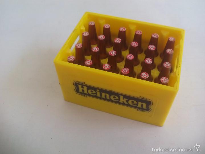 Coleccionismo de cervezas: Caja miniatura con 24 botellas de Heineken Cerveza. Abridor abrebotellas. Casa mu&ntilde;ecas coleccionismo