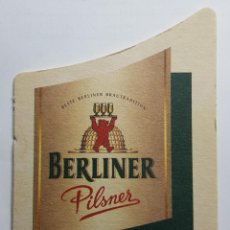 Coleccionismo de cervezas: POSAVASOS CERVEZA ALEMANIA BERLINER PILSNER. AÑO 2000. Lote 104544603