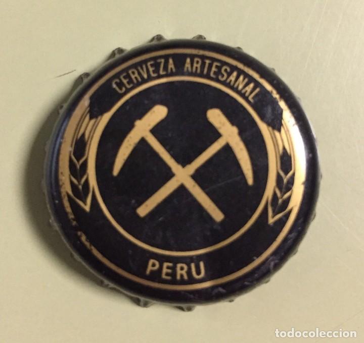 Colecionismo de cervejas: CHAPA DE CERVEZA ARTESANAL CUMBRES DE PER&Ugrave; - BUEN ESTADO