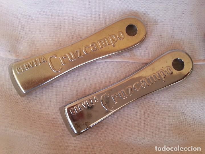 Coleccionismo de cervezas: Abridores, abrebotellas de cerveza. Pareja. CRUZCAMPO.