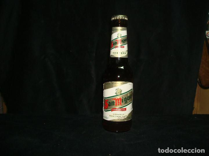 Coleccionismo de cervezas: cerveza san miguel sin abrir etiqueta papel