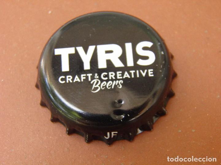 Coleccionismo de cervezas: TAP&Oacute;N CORONA TYRIS (5) BEER CERVEZA ARTESANA. VALENCIA. FAB.CHAPA: JF .-- --LOTE N. 1178---CARMANJO