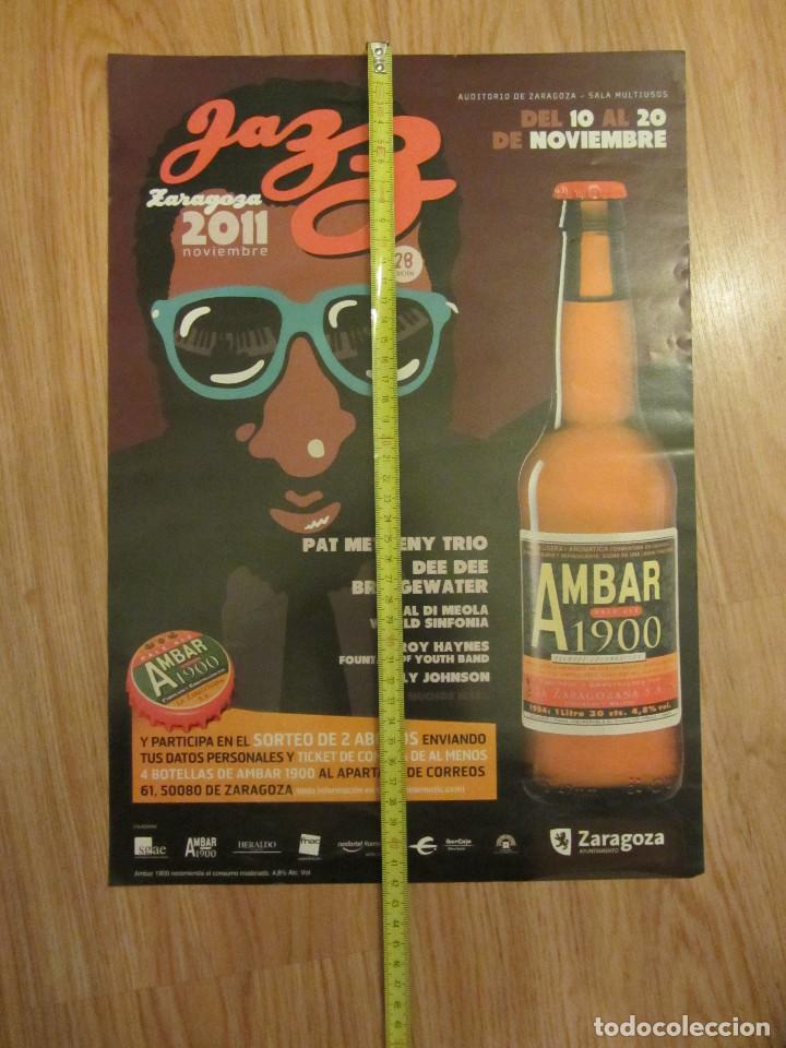 Coleccionismo de cervezas: CARTEL PUBLICITARIO CERVEZA AMBAR 1900 LA ZARAGOZANA JAZZ NOVIEMBRE 2011