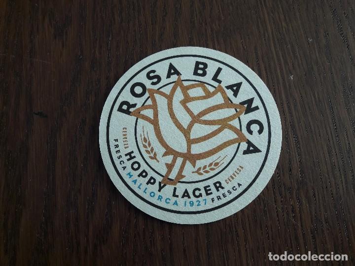 Coleccionismo de cervezas: posavasos de cerveza Rosa blanca, Mallorca.