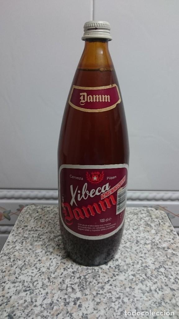 Sammeln von Brauereiartikeln: BOTELLA DE CERVEZA XIBECA DAMM NO RETORNABLE TAPON ROSCA Y LIQUIDO ORIGINAL