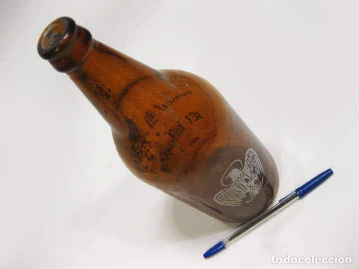 Coleccionismo de cervezas: BOTELLA DE LITRO DE CERVEZAS EL AGUILA - Foto 2