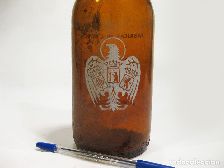Coleccionismo de cervezas: BOTELLA DE LITRO DE CERVEZAS EL AGUILA - Foto 4