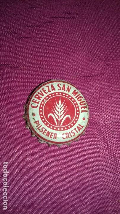Coleccionismo de cervezas: antigua chapa cerveza san miguel  de fabricas de cerveza y malta fabrica n&deg; 26437.a&ntilde;os 70.ver fotos