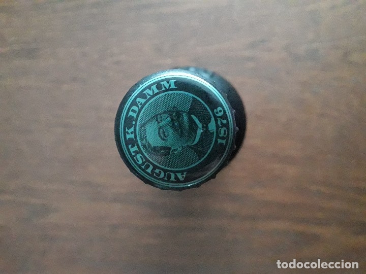 Colecionismo de cervejas: chapa tap&oacute;n corona de cerveza Voll-damm, August k. Damm