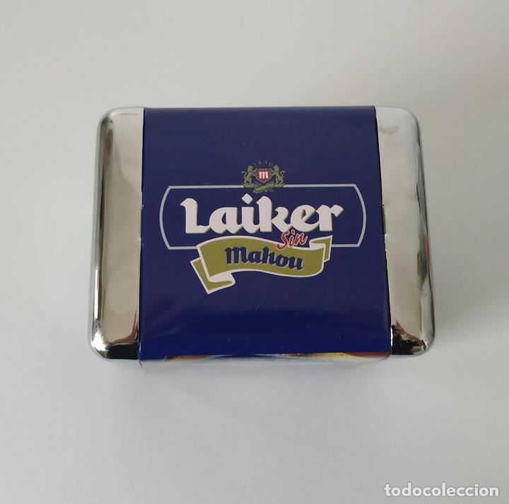 Coleccionismo de cervezas: Servilletero Laiker la sin de Mahou - Foto 4