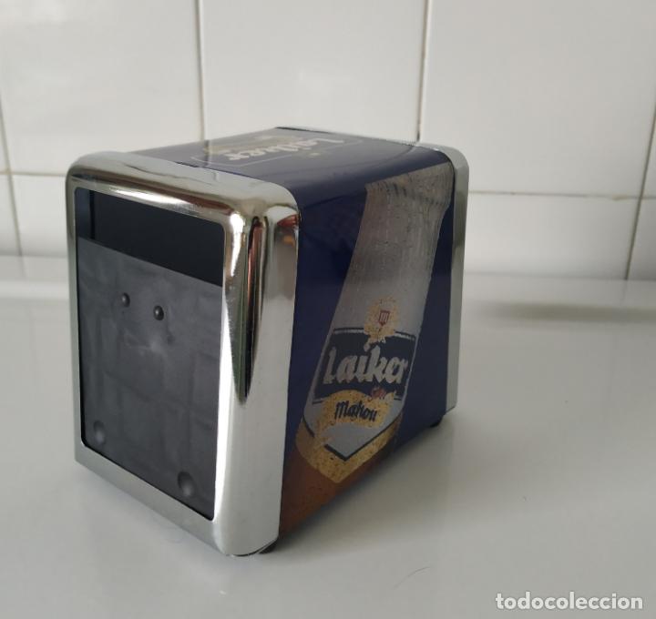 Coleccionismo de cervezas: Servilletero Laiker la sin de Mahou - Foto 5