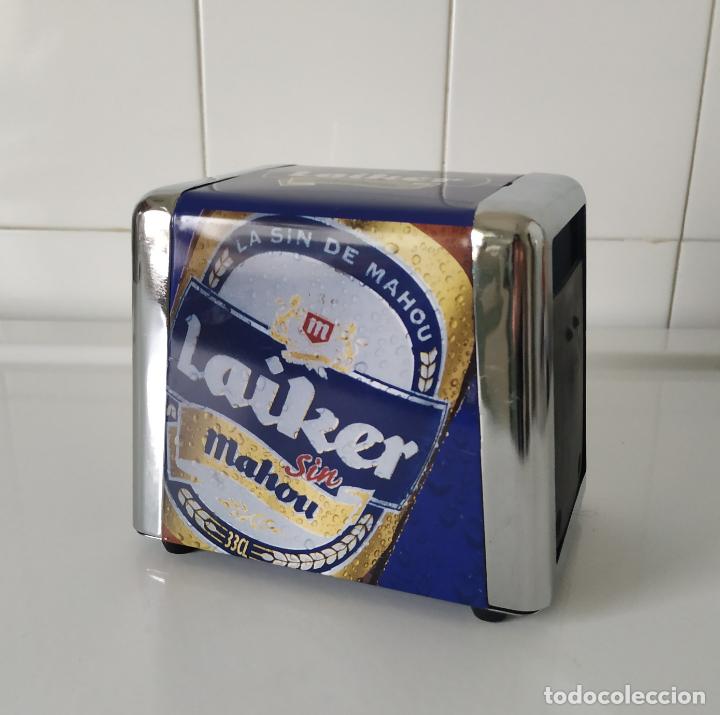 Coleccionismo de cervezas: Servilletero Laiker la sin de Mahou - Foto 1