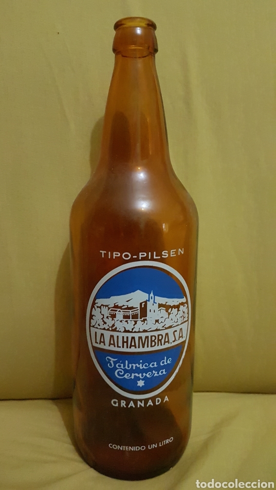 Coleccionismo de cervezas: Botella cerveza litro Alhambra tipo pilsen serigrafia
