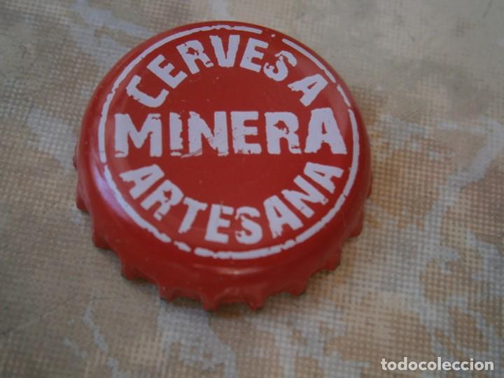 Sammeln von Brauereiartikeln: CHAPA CERVEZA BIRRA CERVESA MINERA ARTESANA (2). GIRONA. FAB.CHAPA: JF.-- --LOTE N.365--CARMANJO