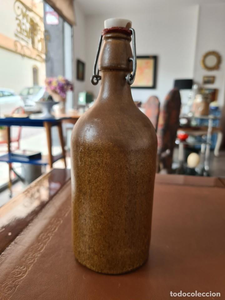Coleccionismo de cervezas: Botella cerveza antigua - Foto 1
