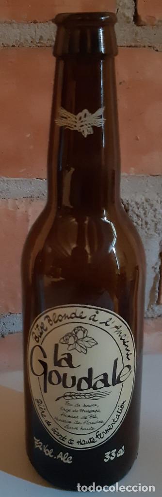 Collectable Beer: BOTELLA CERVEZA VAC&Iacute;A Y SIN CHAPA LA GOUDALE SERIGRAFIADA