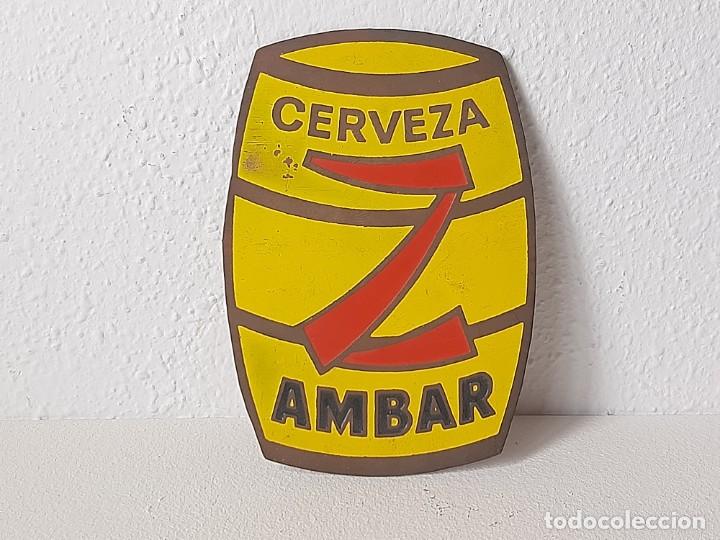 Coleccionismo de cervezas: ANTIGUA Y PRECIOSA CHAPA PLACA PUBLICITARIA DE CERVEZA Z AMBAR ZARAGOZA A&Ntilde;OS 50 / 60