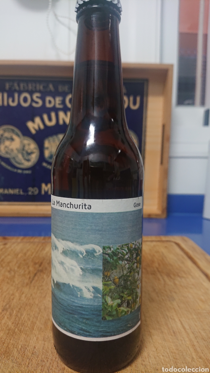 Colecionismo de cervejas: Botella Cerveza Artesanal N&oacute;mada La Manchurita tapon corona