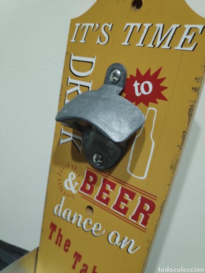 Coleccionismo de cervezas: Abrebotellas. Abridor de cerveza de pared. - Foto 2