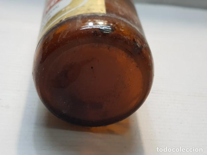 Coleccionismo de cervezas: Botella cerveza Mahou cinco estrellas etiqueta papel 33cl - Foto 4 - 227058350