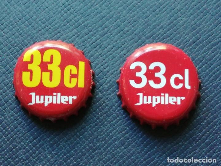 Collezionismo di birre: Lote de 2 chapas tap&oacute;n corona diferentes de la cerveza de B&eacute;lgica JUPILER 33 CL
