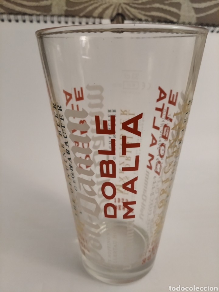 Coleccionismo de cervezas: Vaso de Cerveza Damm de 33 cl. y 17 alto.