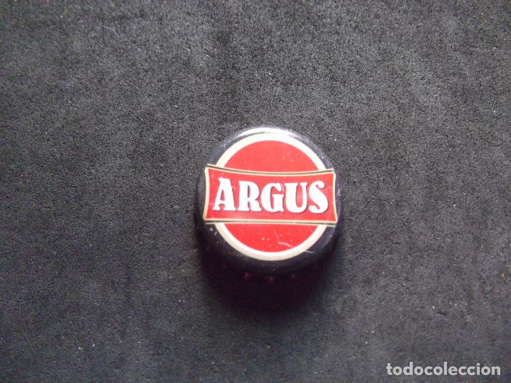 Collectionnisme de bi&egrave;res: CERVEZA-PENN-II-CHAPA-TAPON-CORONA...
